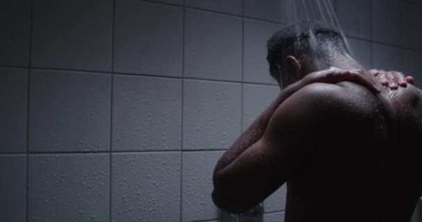 Young Black Male Taking Shower Gym — Video