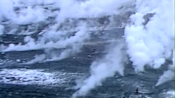 1980 Aerial People Walking Helens Erupted — Stok Video