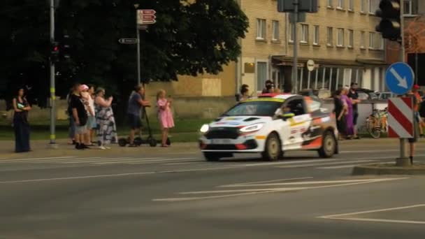 Fia European Rally Trophy 2022 Festive Start Cars Parade Streets — Αρχείο Βίντεο