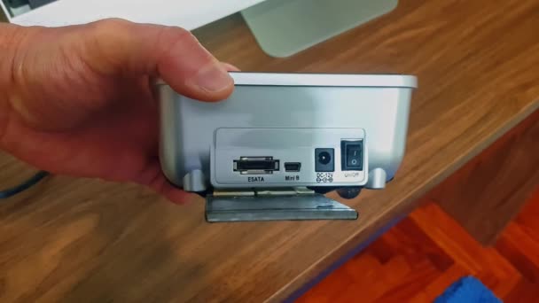 Docking Station Hard Disk Hdd Esata Connection Hands Showing Closeup — Stok Video