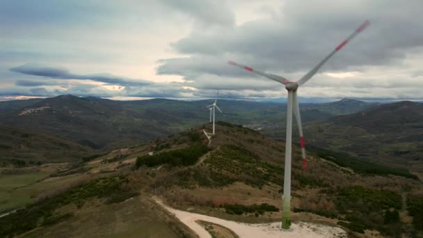 Video Wind Farm Multiple Windmills Filmed San Giovanni Lipioni Italy — Video Stock
