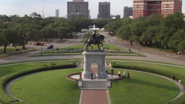 Drone View Sam Houston Statue Hermann Park Houston Texas — Stok video