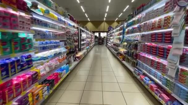 Sliding Shot Empty Aisles Supermarket Offers Lower Prices Difficult Covid — Vídeos de Stock