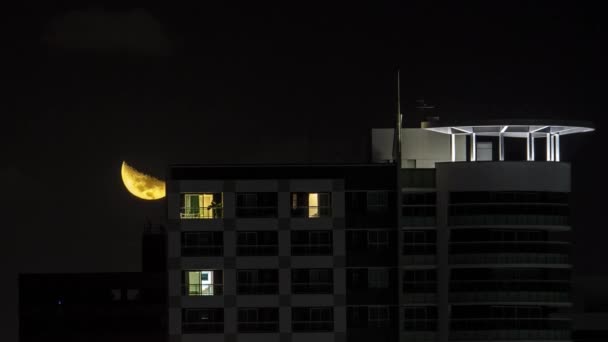 Timelapse Beautiful Moon Going Building — Video