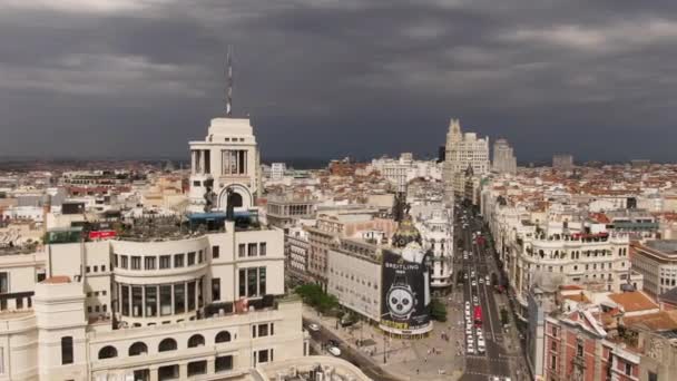 Nubes Tormentosas Oscuras Sobre Horizonte Ciudad Madrid Vista Aérea Del — Vídeo de stock