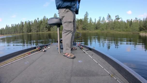 Man Fishing Artificial Lure Leans Butt Seat Operate Trolling Motor — Stockvideo