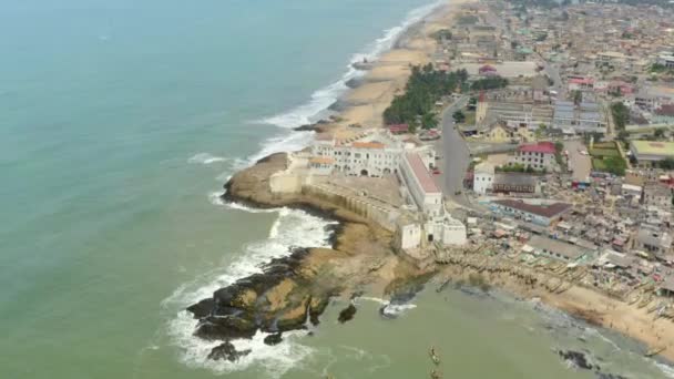 Breathtaking Aerial View Cape Coast Castle — ストック動画