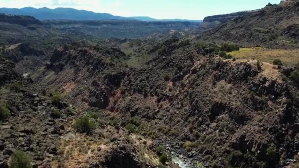 Aerial Drone Reveal Rio Grande River Gorge Taos New Mexico — Stock videók