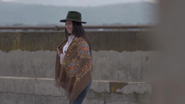 Cowgirl Spinning Her Poncho — Vídeo de Stock