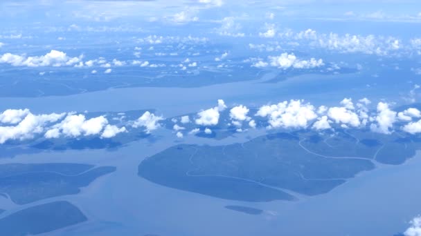 Όπου Υποηπειρωτικός Ποταμός Συναντά Θάλασσα Και Σχηματίζει Νήσους Δέλτα — Αρχείο Βίντεο