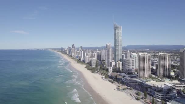 Flying High Rise Building Skypoint Observation Deck Surfers Paradise Gold — Vídeo de Stock