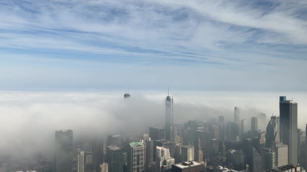 Fog Flowing North Side Downtown Chicago Skyline — ストック動画