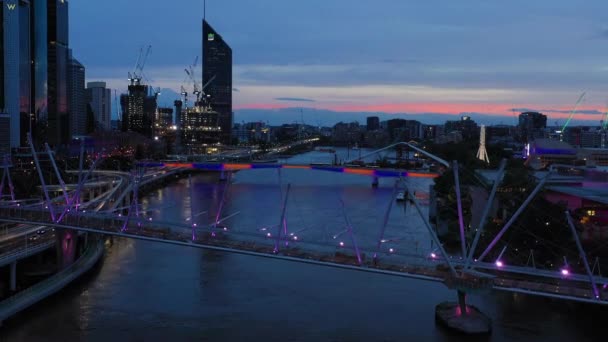 Schemering Aan Rivier Brisbane Olympic City City Lights Brsibane Australië — Stockvideo