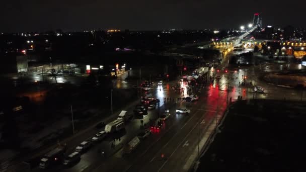 Strzał Drona Konwoju Freedom Windsor Kanadzie Policjanci Samochodach Siedzą Czekają — Wideo stockowe