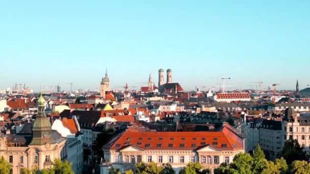 Munich Drone Aerial View Frauenkirche Marienplatz Downtown Bavarian Capital Stunning — Stockvideo