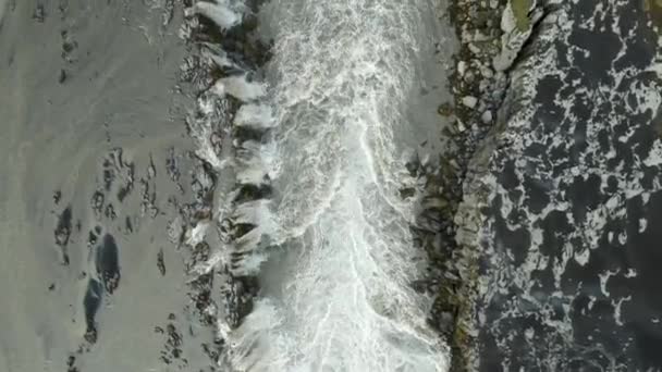 Drone Topshot Big River Many Waterfalls — Vídeo de Stock