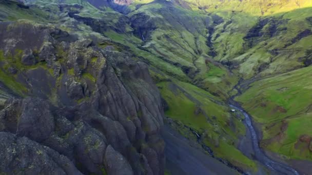 Rocky Mountains Seljavallalaug Iceland Aerial Drone Shot — Stok video