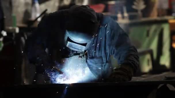 Welder Working Romanian Factory — Wideo stockowe