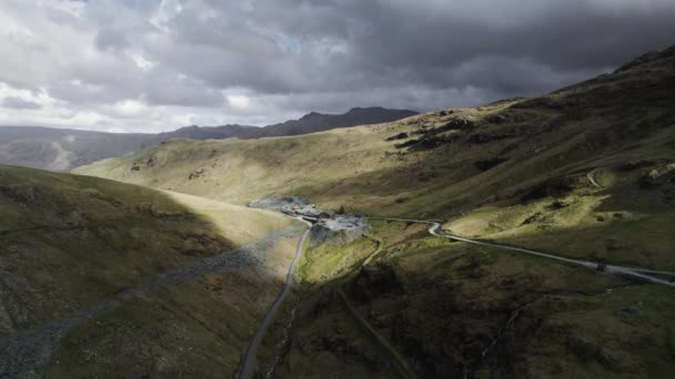 Honister Slate Mine Top Honister Pass English Lake District Sunlight — Stockvideo