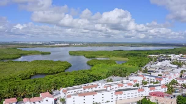 Placid Lagoon Waters Verdant Foliage Laguna Bavaro Wildlife Refuge Punta — Stockvideo