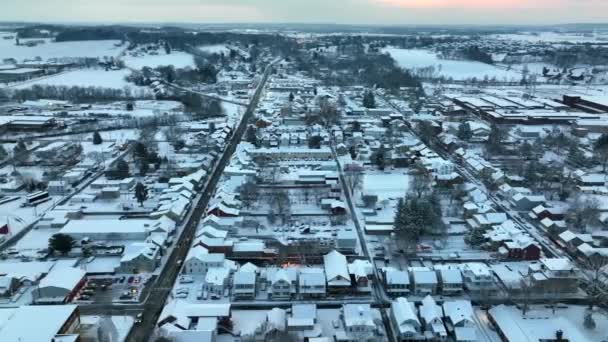 American Town Covered Snow Christmas Snow Flurries Snowflakes Aerial Truck — Stock videók