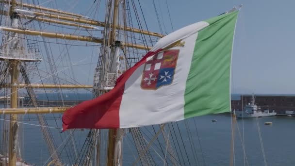 Naval Ensign Italian Flag Footage Slow Motion — Vídeo de stock