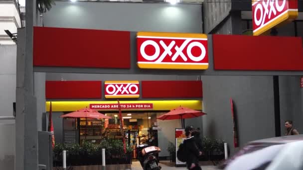 Sao Paulo Exterior View Oxxo Mini Market 24H Mexican Grocery — Wideo stockowe