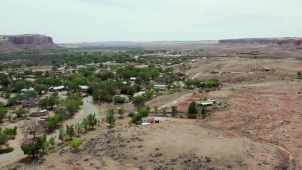 Small Town Bluff Utah Moab Southwest Desert Aerial — Stok video