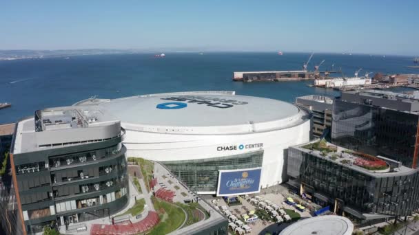 Close Reverse Pullback Aerial Shot Chase Center Home 2022 Nba — Vídeo de stock