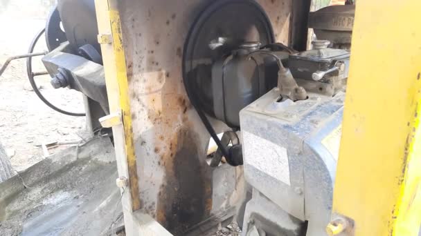 Close Shot Concrete Mixer Machine Interior Diesel Engin Working Construction — Stok video