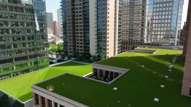 Green Roof City Building Sustainable Environmental Friendly Urban Setting Pwc — Stock Video