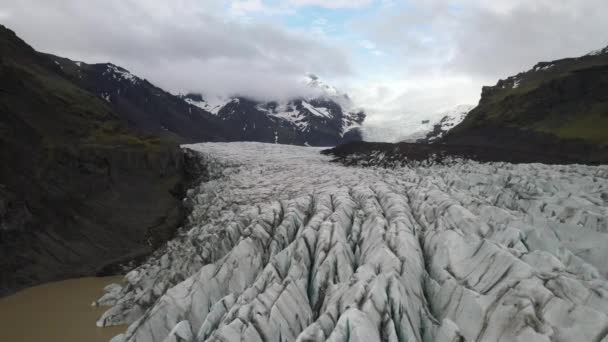 Iceland Glacier Close Drone Video Moving Forward — Vídeos de Stock