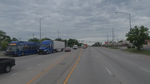 Traveling Illinois State Tollway Roads Streets Chicago Heights — Stockvideo