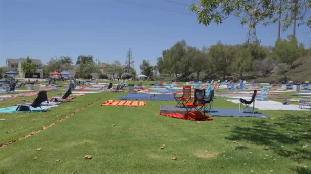 Empty Chairs Blankets Nice Grassy Field — Stockvideo
