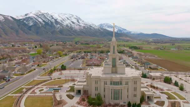 Luchtwagen Links Uitzicht Vanaf Prachtige Lds Mormon Payson Utah Tempel — Stockvideo