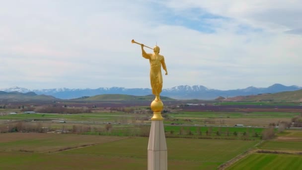 Aerial Orbit Angel Moroni Beautiful Surrounding Views Lds Mormon Payson — Vídeos de Stock