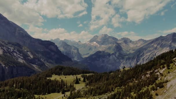 Flying High Mountains Switzerland Chlyne Lohner Mountain Peak Bunderspitz Mountain — 图库视频影像
