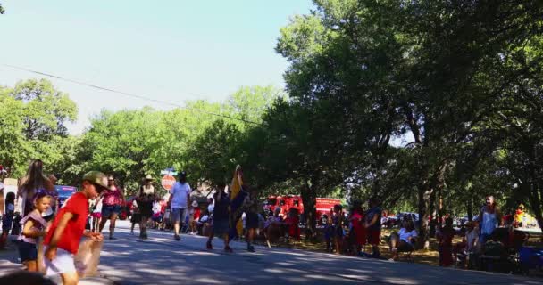 Det Här Statisk Video Från Fjärde Juli Paraden Double Oak — Stockvideo