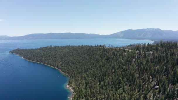 Super Wide Aerial Shot Lake Tahoe Emerald Bay Summer — Stockvideo