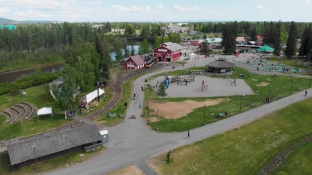 Drone Video Tanana Valley Railroad Pioneer Park Fairbanks Summer Day — Stok Video