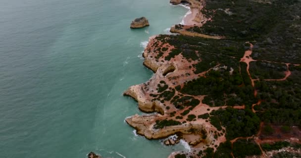 Flying Algarve Coast Moody Day Drone — Video Stock