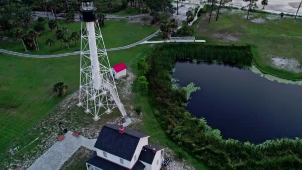 Aerial Flight Showing Cape San Blas Lighthouse Keepers Houses Preserved — Stock videók