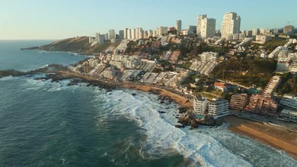 Aerial View Reaca Golden Sunset Beach Coastline Chile Resort Buildings — Stock Video