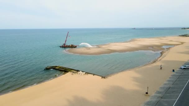 Dredging Beach Pere Marquette Drone Rising Scene — Wideo stockowe