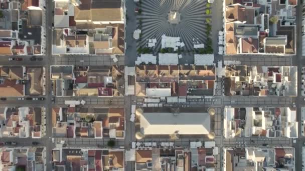 Vista Descendente Longo Rede Urbana Com Telhados Direcção Porto Recreativo — Vídeo de Stock