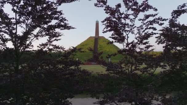 Revelando Piramida Austerlitz — Vídeo de Stock