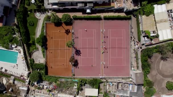 Country Club Courts Tennis Sur Île Exotique Italienne Capri Vue — Video