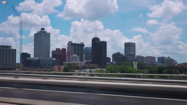 Tracking Shot Downtown Memphis Skyline Filmado Desde Puente Hernando Soto — Vídeos de Stock