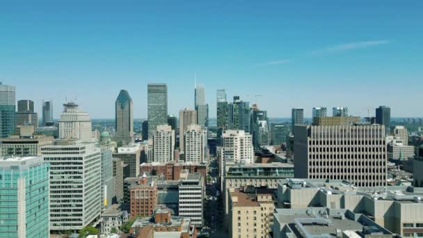 Cinematic Urban Drone Footage Aerial View Buildings Skyscrapers Middle Downtown — Vídeo de stock