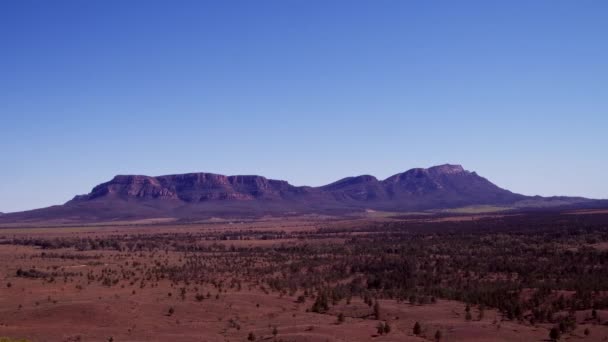 Flinders Rangers View Rawnsley Bluff Station Hill — Stock video